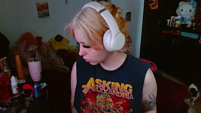 MaryJannes online show from July 2026 04:58:01 PM