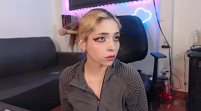 MaryJannes online show from March 2025 07:15:01 AM