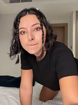 alexademie1 online show from April 2026 03:04:02 PM