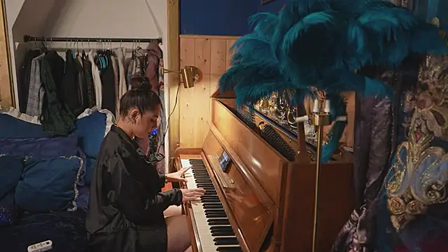 VanessaDoyle online show from March 2026 06:11:02 PM