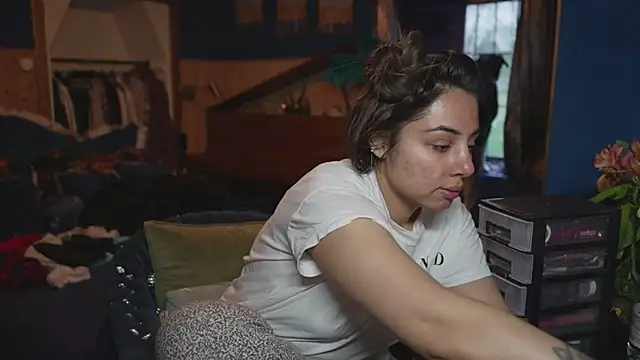 VanessaDoyle online show from April 2026 05:03:01 PM