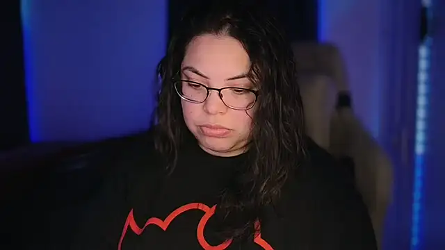 drizzypeach602 online show from December 2025 02:48:02 AM