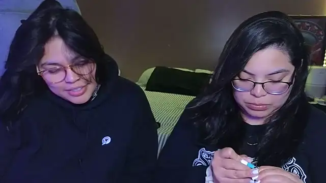 Snapshot of drizzypeach602 chatting on October 2025 02:49:02 AM drizzypeach602 online show from October 2025 02:49:02 AM