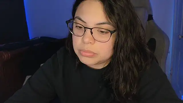 drizzypeach602 online show from December 2025 05:54:02 AM