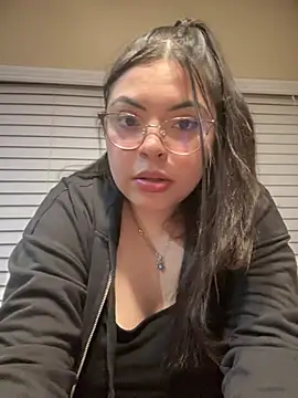 Snapshot of drizzypeach602 chatting on March 2025 05:49:02 AM drizzypeach602 online show from March 2025 05:49:02 AM