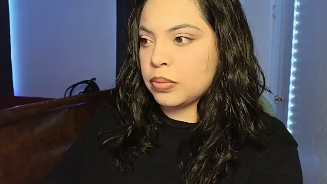 Snapshot of drizzypeach602 chatting on October 2025 01:51:01 AM drizzypeach602 online show from October 2025 01:51:01 AM