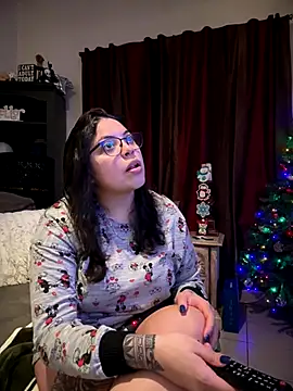 Snapshot of drizzypeach602 chatting on December 2025 03:57:01 AM drizzypeach602 online show from December 2025 03:57:01 AM