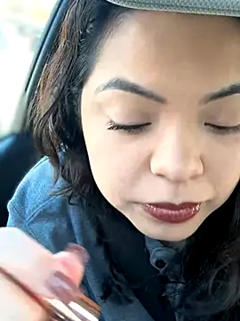 Snapshot of drizzypeach602 chatting on November 2025 06:23:01 PM drizzypeach602 online show from November 2025 06:23:01 PM