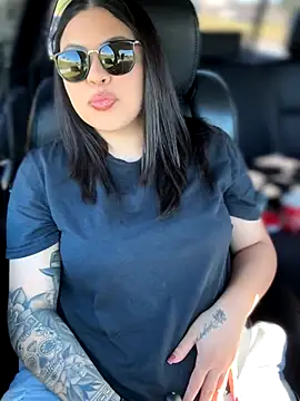 Snapshot of drizzypeach602 chatting on November 2025 07:08:02 PM drizzypeach602 online show from November 2025 07:08:02 PM