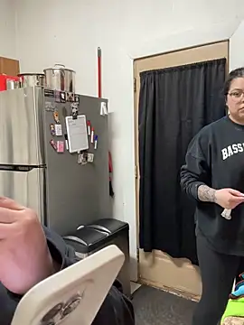 drizzypeach602 online show from April 2026 02:34:02 AM