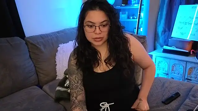 drizzypeach602 online show from May 2026 02:52:02 AM