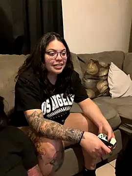 Snapshot of drizzypeach602 chatting on September 2025 03:29:01 AM drizzypeach602 online show from September 2025 03:29:01 AM