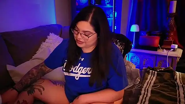drizzypeach602 online show from April 2026 01:40:02 AM