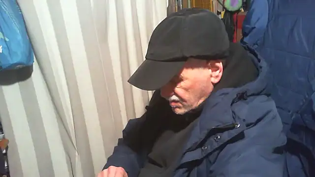 nonnomaturobisex online show from March 2026 01:46:01 PM