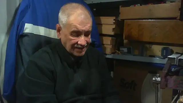 Snapshot of nonnomaturobisex chatting on December 2025 11:32:01 AM nonnomaturobisex online show from December 2025 11:32:01 AM