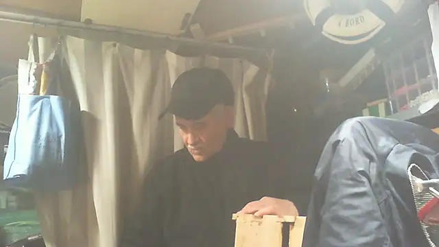 Snapshot of nonnomaturobisex chatting on November 2025 11:33:02 AM nonnomaturobisex online show from November 2025 11:33:02 AM