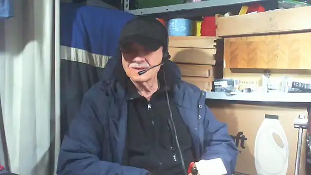 Snapshot of nonnomaturobisex chatting on December 2025 07:57:01 AM nonnomaturobisex online show from December 2025 07:57:01 AM