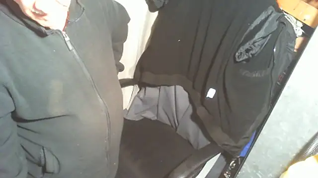nonnomaturobisex online show from April 2026 07:27:02 AM