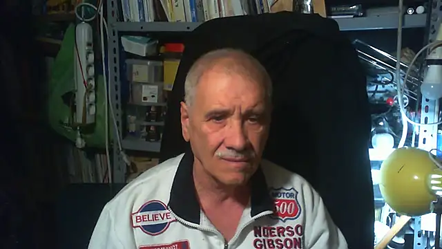 nonnomaturobisex online show from October 2025 09:00:02 AM
