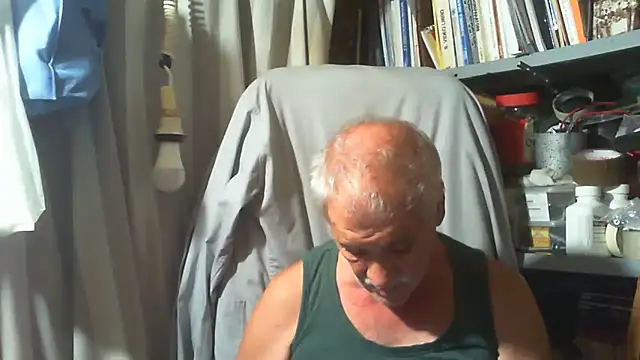 nonnomaturobisex online show from September 2025 02:24:02 PM