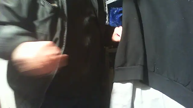 nonnomaturobisex online show from October 2025 06:47:01 AM