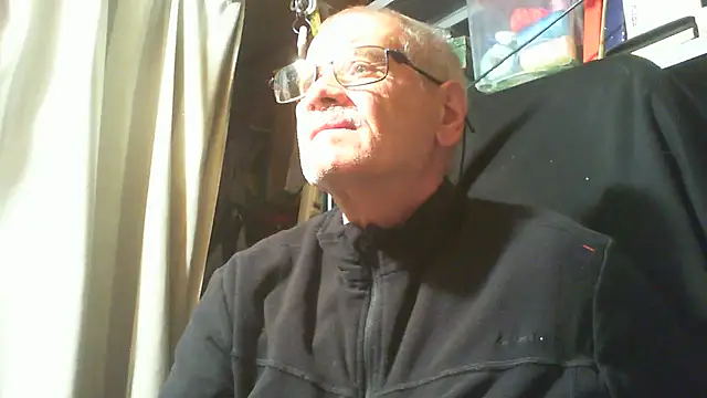 nonnomaturobisex online show from October 2025 08:11:02 AM