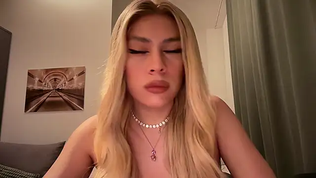 saray doll online show from March 2026 10:16:01 PM