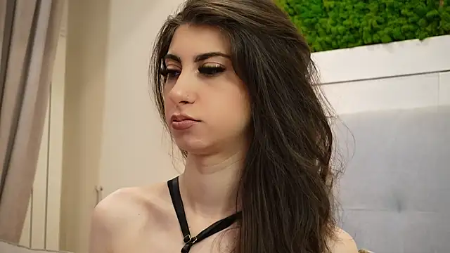 IsabellaMysty online show from December 2025 12:55:01 AM