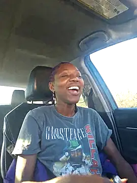 Snapshot of oliviaprettypussy chatting on November 2025 09:15:01 PM oliviaprettypussy online show from November 2025 09:15:01 PM