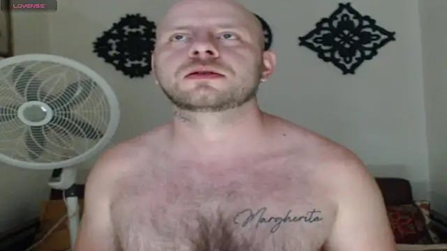 Snapshot of TONY_WHITE_7 chatting on July 2026 12:17:01 AM TONY WHITE 7 online show from July 2026 12:17:01 AM