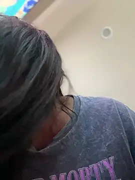 Tikalalin online show from November 2025 03:48:01 PM