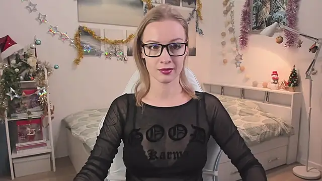 MissRightX online show from December 2025 11:47:02 AM