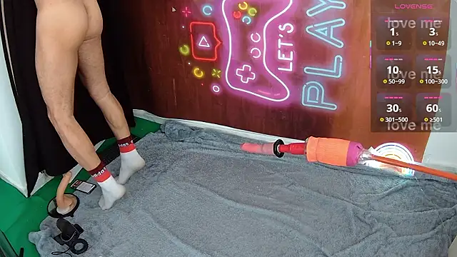 madmaxxx1989 online show from March 2026 05:12:02 AM