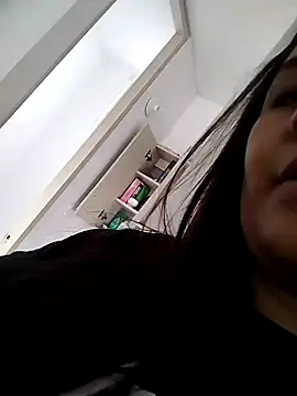 Snapshot of Van3orgasm4me chatting on January 2025 07:44:02 PM Van3orgasm4me online show from January 2025 07:44:02 PM