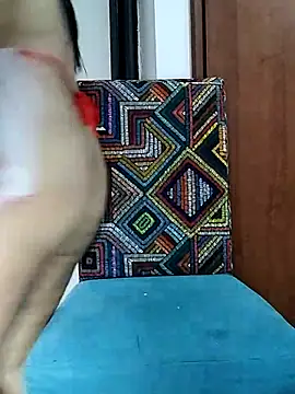 Snapshot of Van3orgasm4me chatting on February 2025 05:31:01 PM Van3orgasm4me online show from February 2025 05:31:01 PM