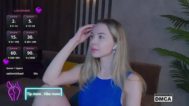 Holl1Would online show from February 2025 07:32:01 PM