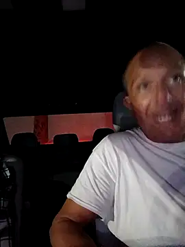 Roberts8inchcock online show from November 2025 03:43:02 AM