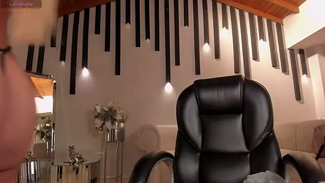 Snapshot of LexieWayne chatting on March 2025 11:05:02 PM LexieWayne online show from March 2025 11:05:02 PM