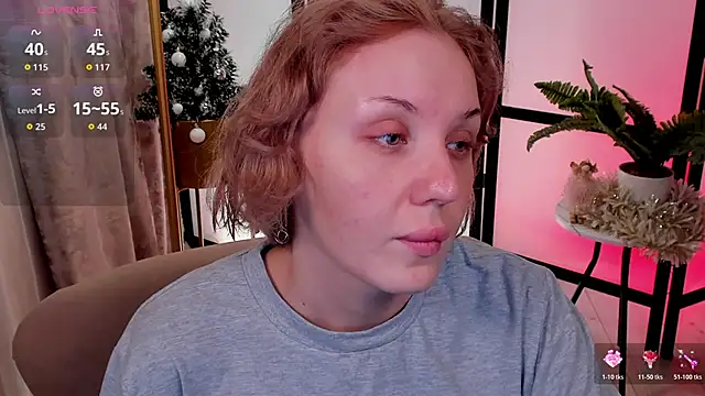 LianaFord online show from December 2025 10:15:01 PM