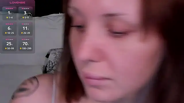Snapshot of LianaFord chatting on April 2026 04:38:01 AM LianaFord online show from April 2026 04:38:01 AM