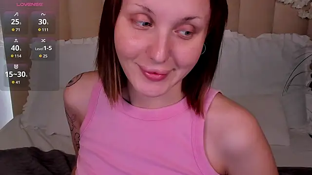Snapshot of LianaFord chatting on April 2026 03:52:01 AM LianaFord online show from April 2026 03:52:01 AM