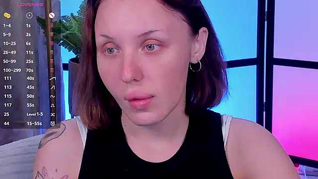 LianaFord online show from March 2026 04:00:01 AM