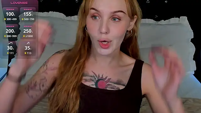 LianaFord online show from November 2025 11:48:02 PM