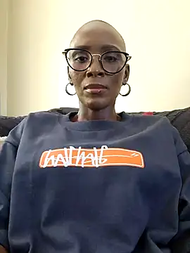 yummycherryxx online show from December 2025 07:44:01 AM