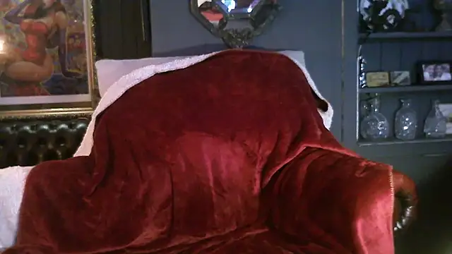 Trapods online show from December 2024 12:50:02 AM