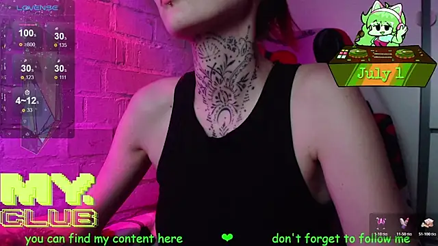 Snapshot of Witch_Emma chatting on July 2026 08:20:02 PM Witch Emma online show from July 2026 08:20:02 PM