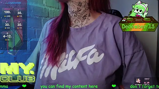 Snapshot of Witch_Emma chatting on December 2025 08:04:02 PM Witch Emma online show from December 2025 08:04:02 PM