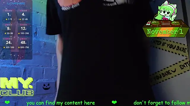 Snapshot of Witch_Emma chatting on November 2025 10:20:02 AM Witch Emma online show from November 2025 10:20:02 AM