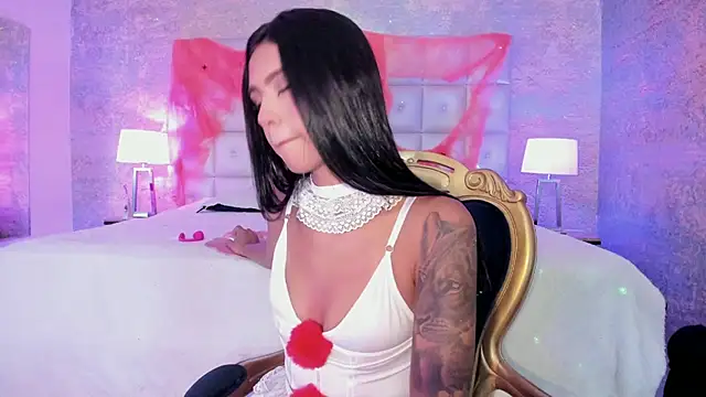 AntonellaRossi online show from October 2025 07:46:02 PM