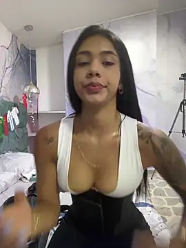 Snapshot of AntonellaRossi chatting on July 2026 01:41:02 PM AntonellaRossi online show from July 2026 01:41:02 PM